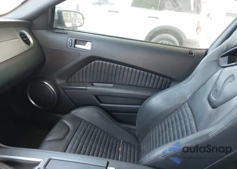 2012 Ford Shelby Gt500 z USA, uszkodzony, nr VIN 1ZVBP8JS3C5232146